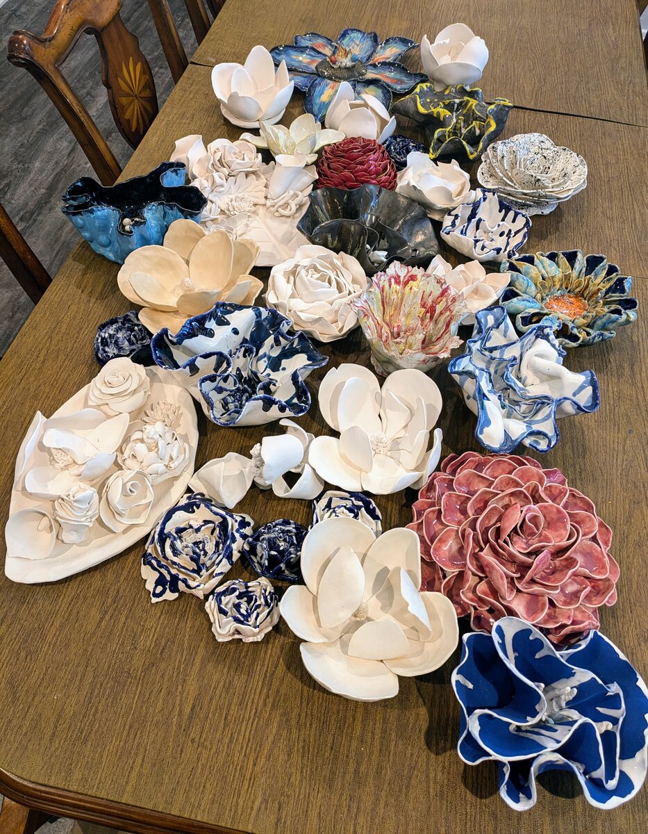 Assortment of small ceramic pieces